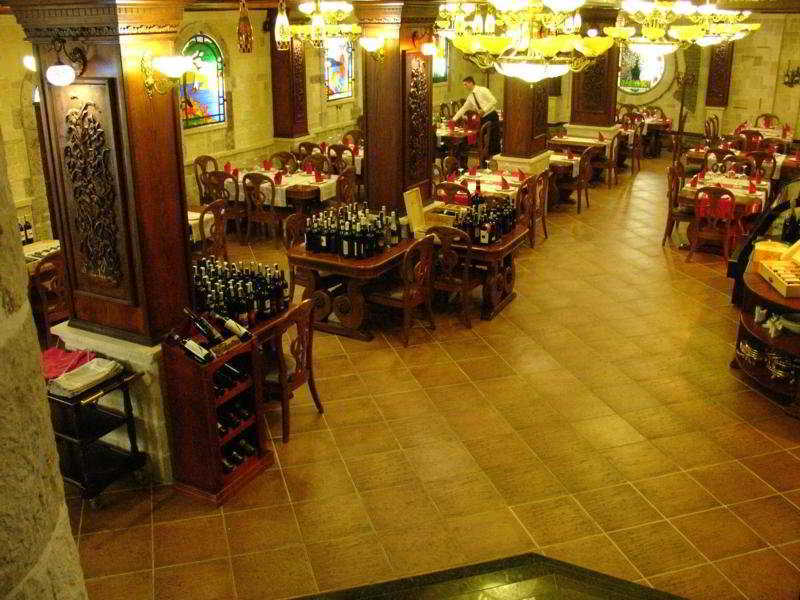 Hotel Dinasty Tirana
